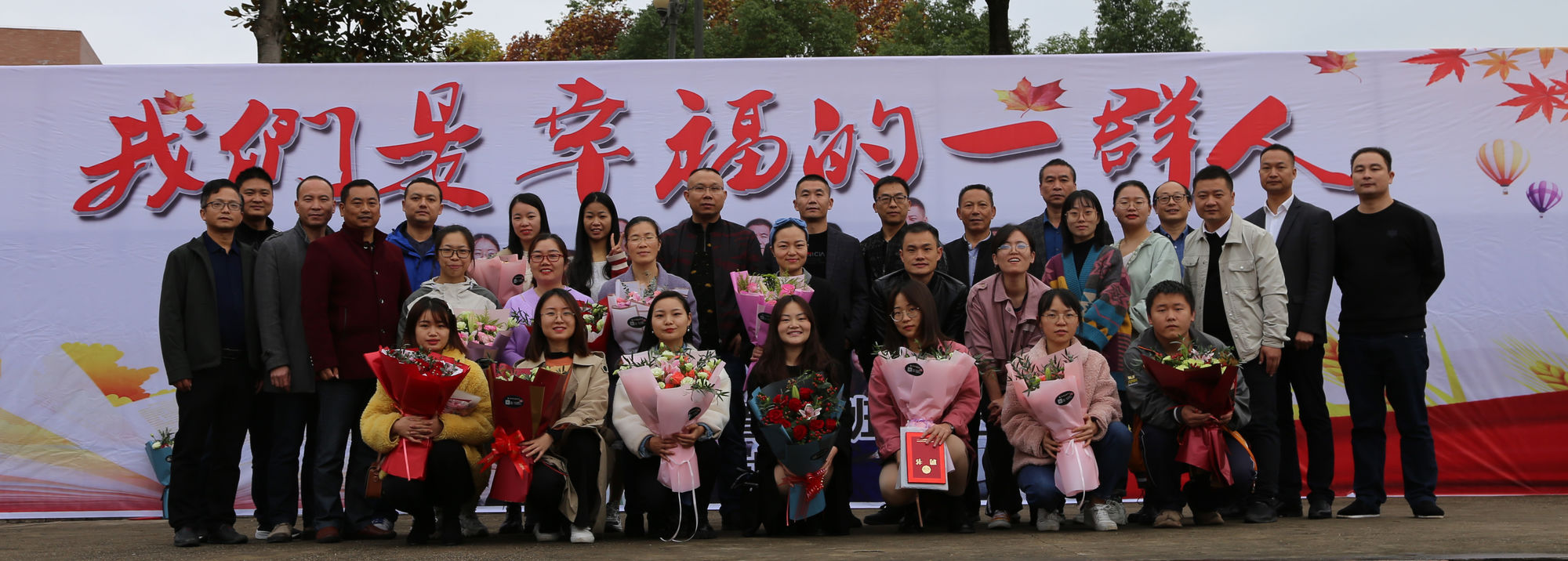 升華和凝華教學(xué)視頻優(yōu)質(zhì)課_物理升華和凝華_八年級(jí)物理 升華和凝華