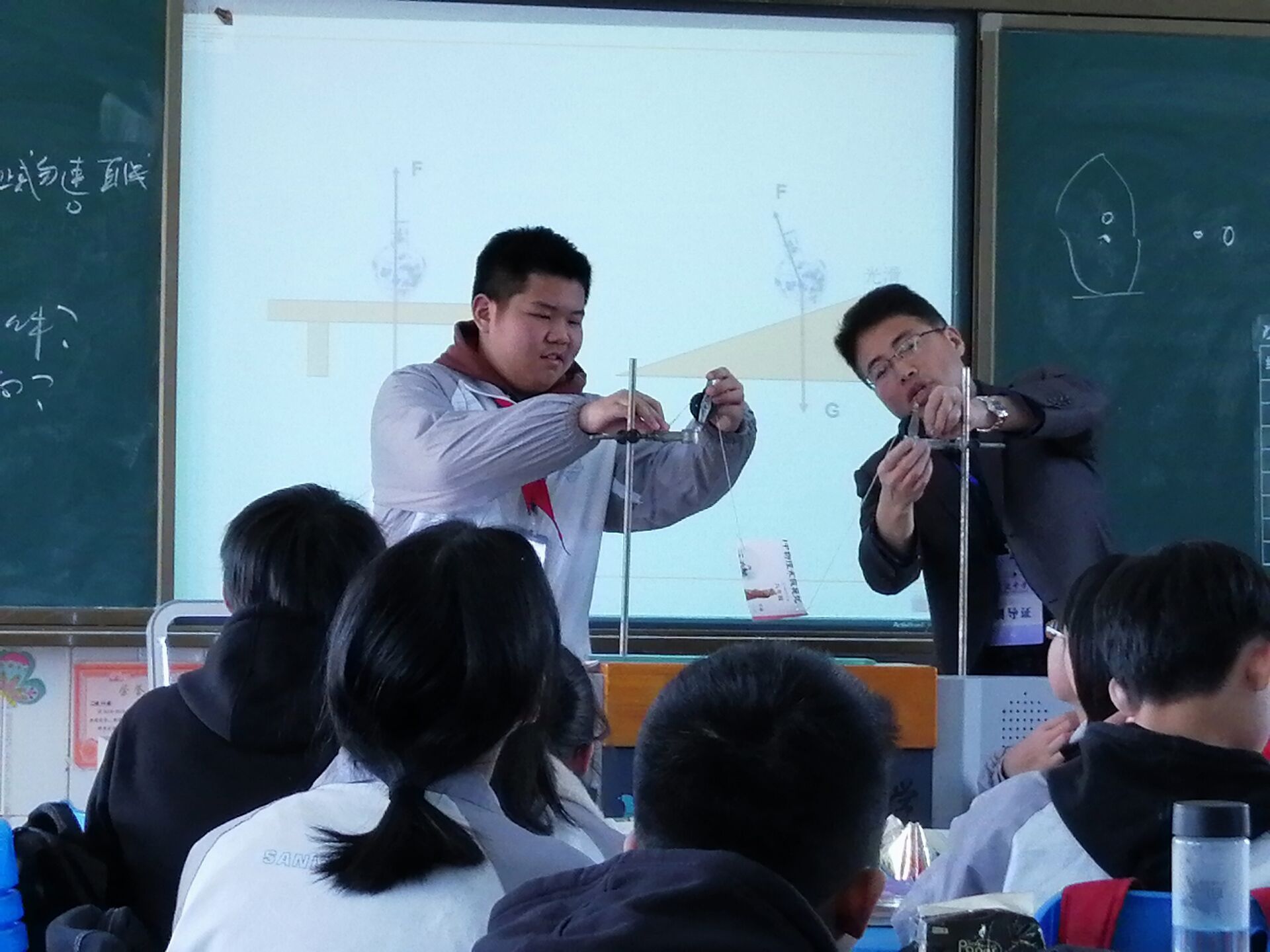 演示器公司_穿管器演示_二力平衡演示器的作用