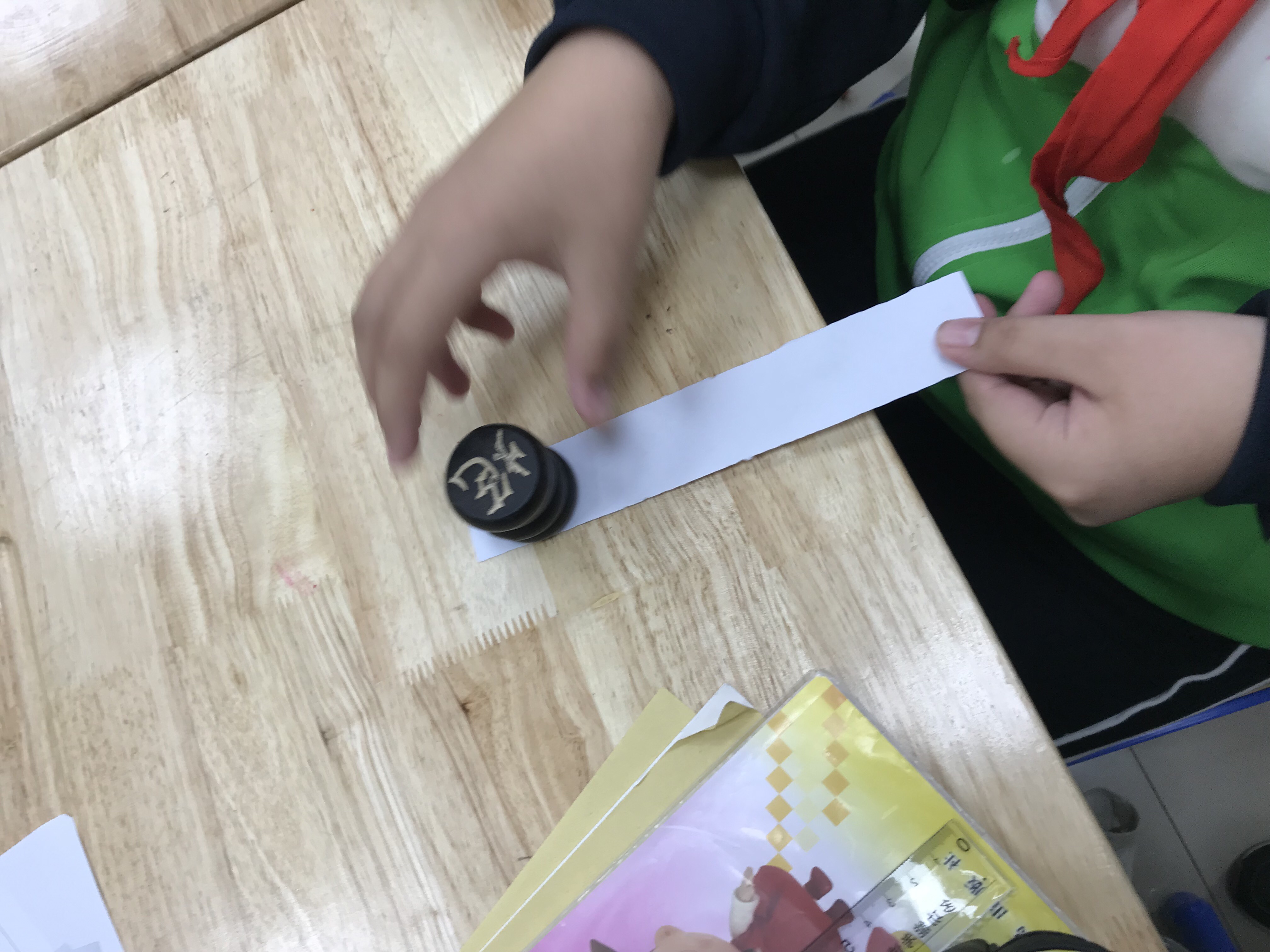 質(zhì)點組牛頓第二定律內(nèi)容_牛頓第一定律內(nèi)容理解_牛頓第一定律內(nèi)容公式