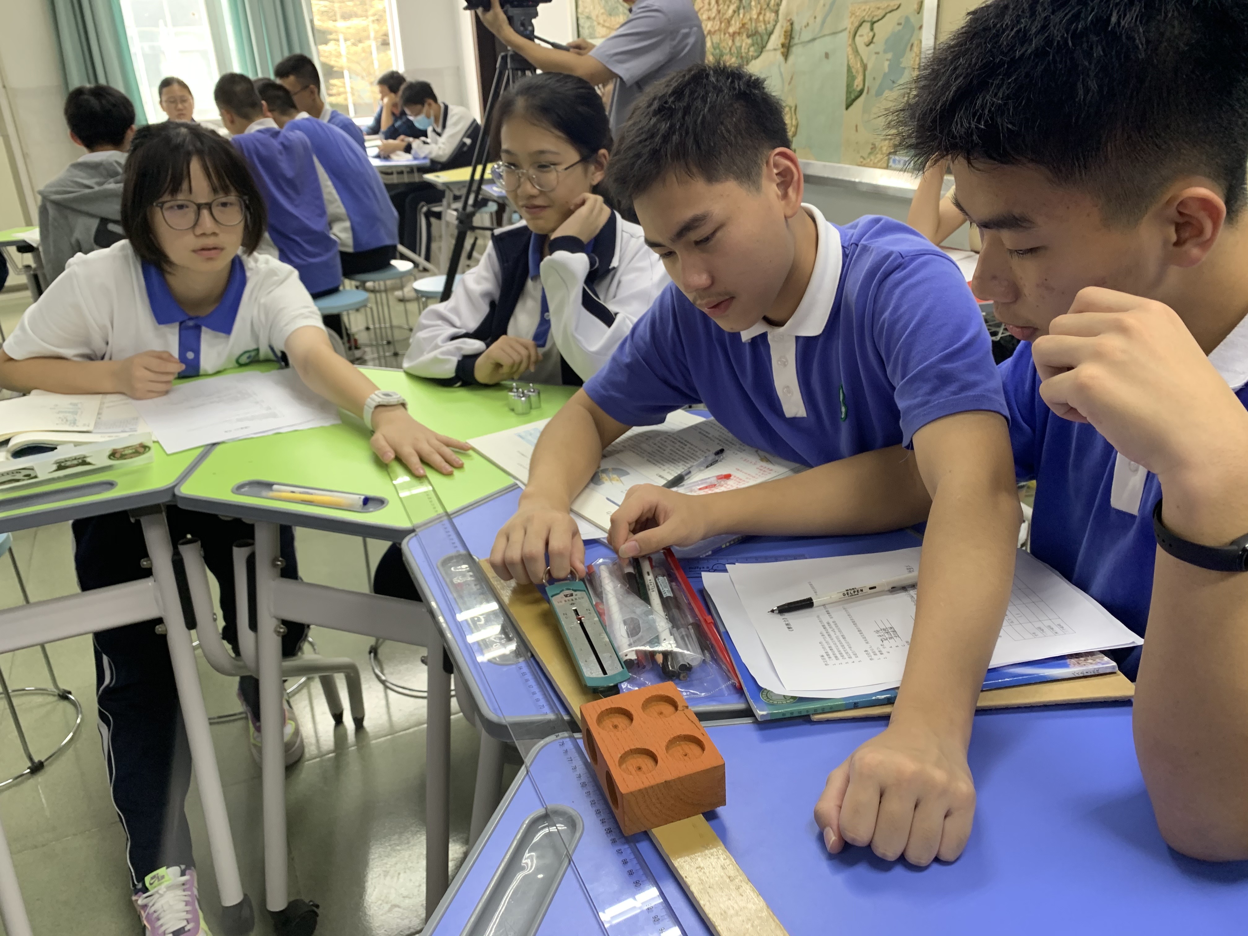 摩擦力及其分類樂樂課堂_樂樂課堂物理摩擦力大小問題_摩擦力的分類樂樂課堂