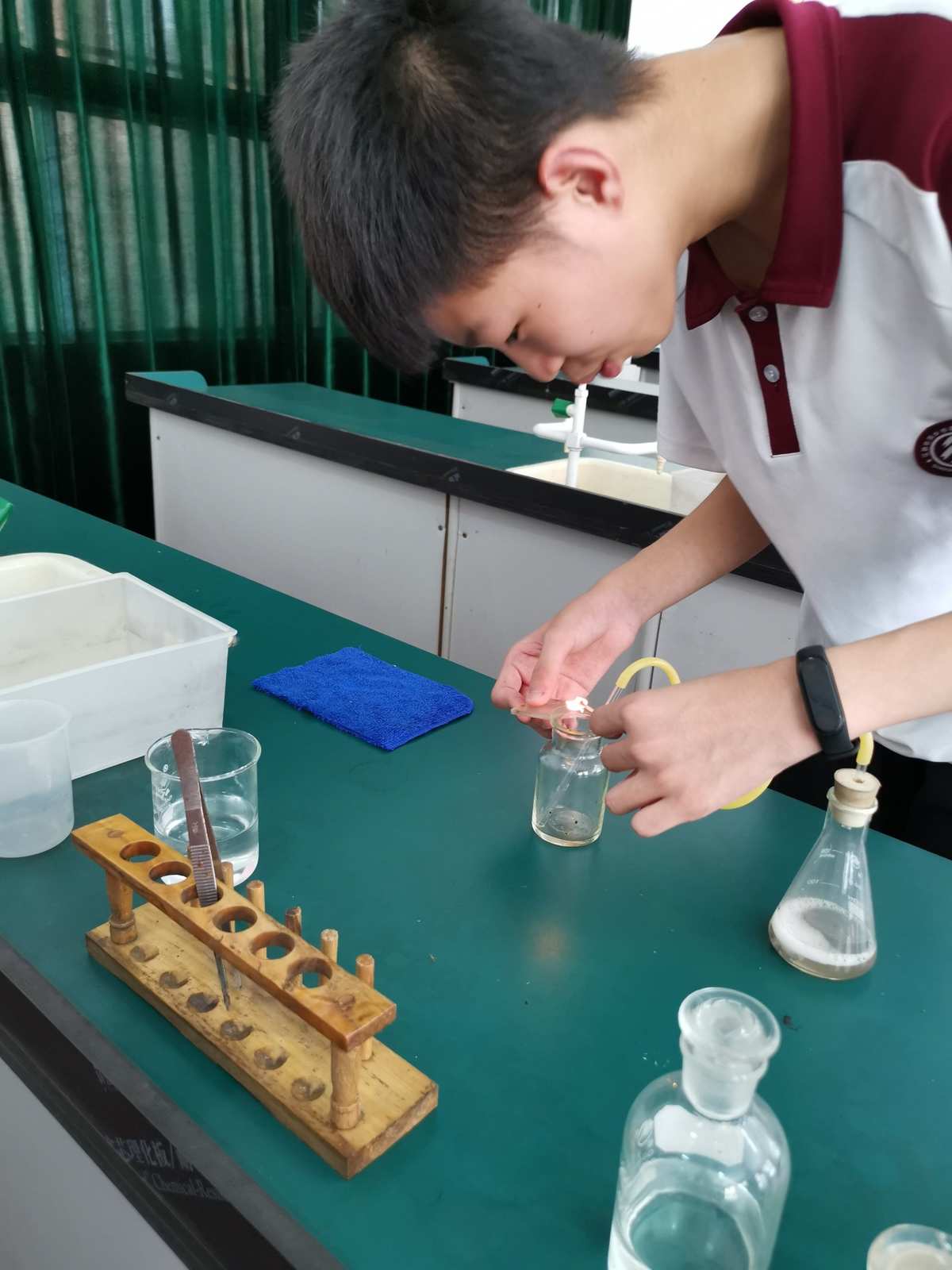 初中年級物理實驗教學計劃_物理實驗教學工作計劃_八年級物理實驗教學計劃
