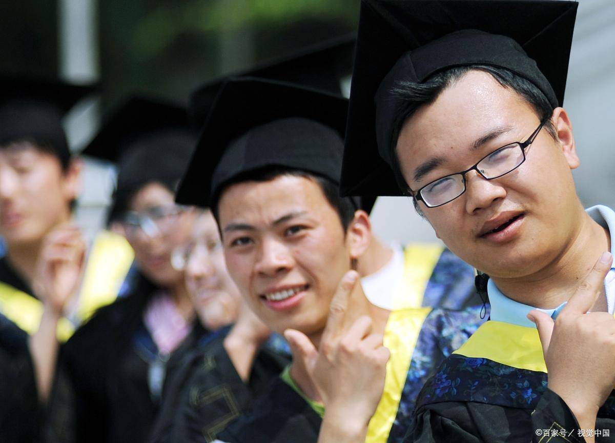 上財校長稱博士生像乞丐一樣在研究_乞丐校長是誰_乞丐大學老師