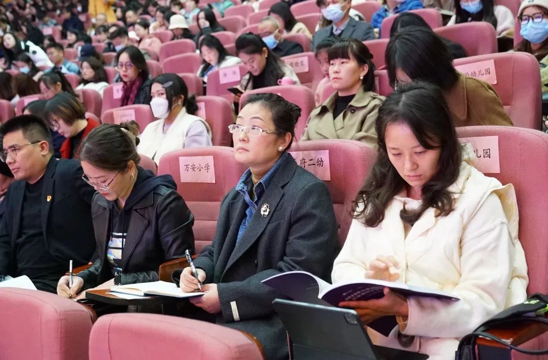 高中物理導入情景課題申報