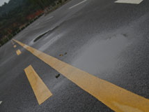 試了才知道(2)！濕地與干地剎車距離差異