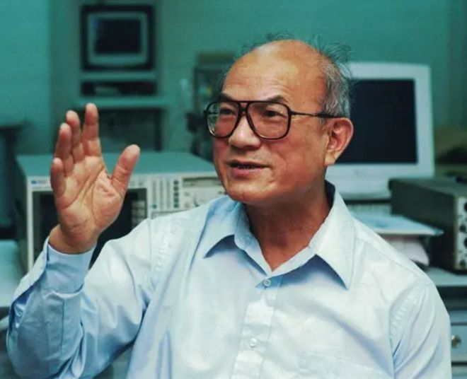 2021物理學(xué)家