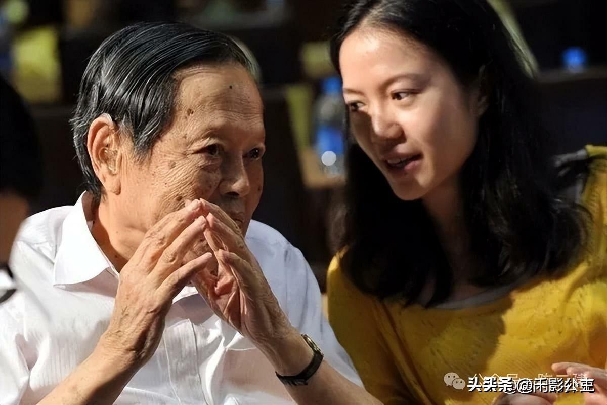 楊振寧與翁帆：清華園里的傳奇愛情故事