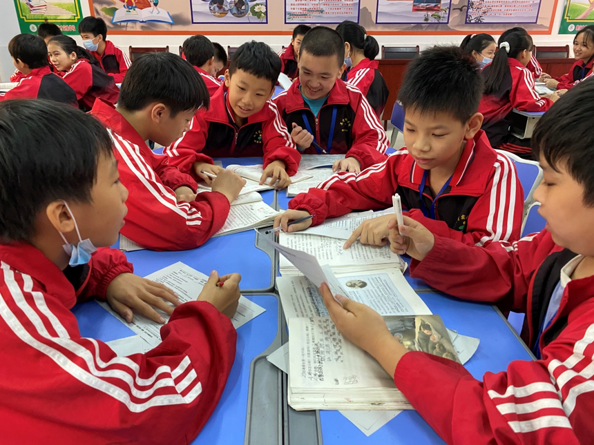 探索大單元教學：深化課堂教學改革的關鍵切入口