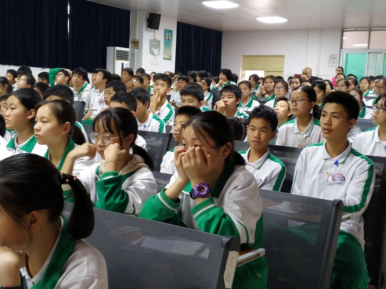 初中階段成績下滑？這 4 類孩子易被淘汰，家長需警惕