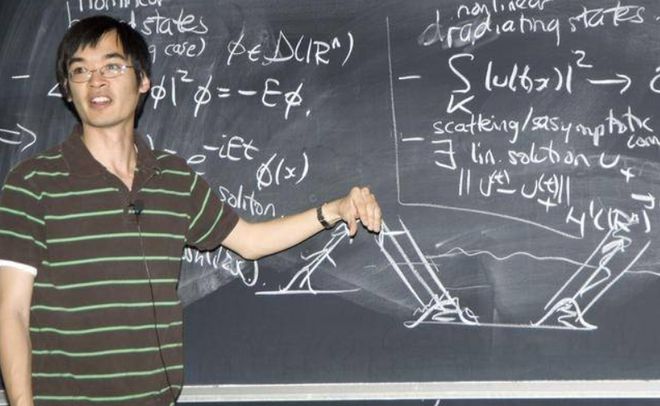 華裔數學家陶哲軒推翻周期性平鋪猜想，尋找到非周期性瓷磚