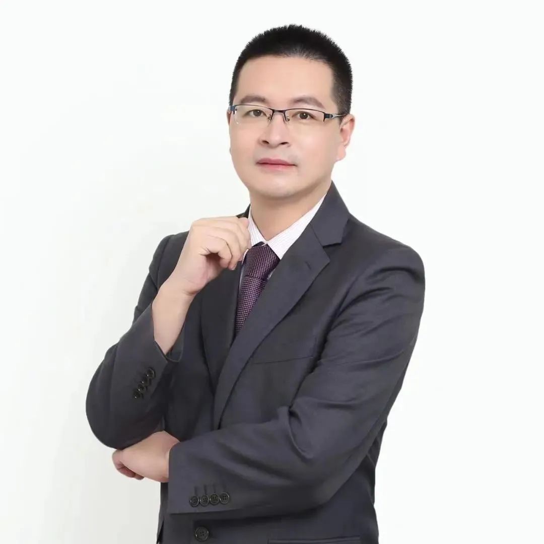 三峽藝術(shù)高中物理