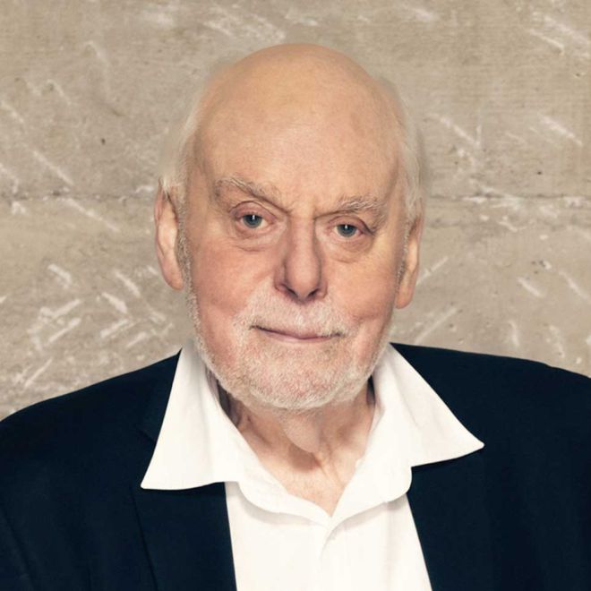 2024 年諾貝爾物理學獎揭曉：跨界選手獲獎，為人工智能奠定基礎