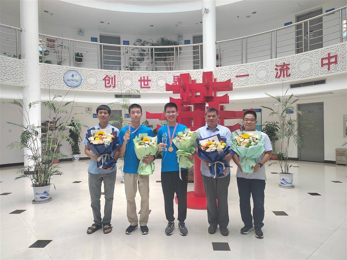 物理競賽試題高中