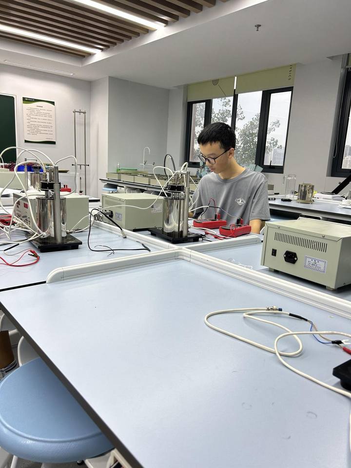 高中奧林匹克物理競賽