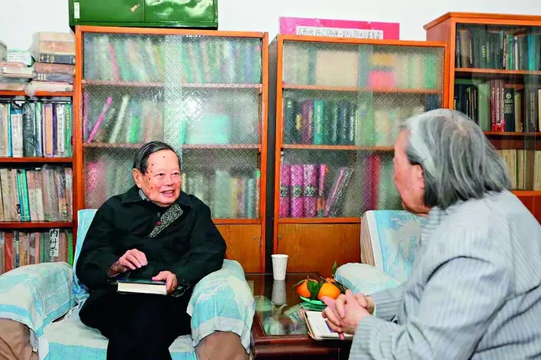 紀念核物理學家王淦昌文集